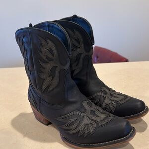 Roper Amelia Black/Grey Cowboy Boots
